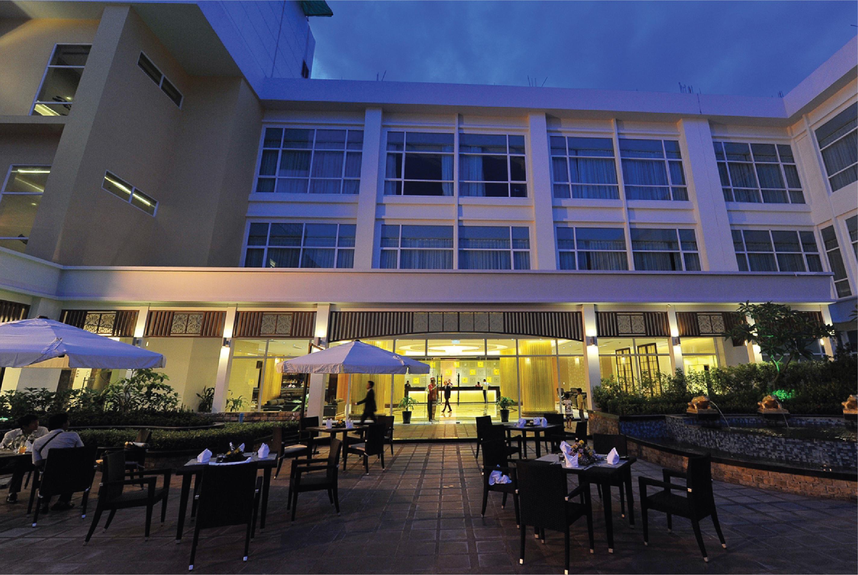 Dara Airport Hotel Phnom Penh Dış mekan fotoğraf